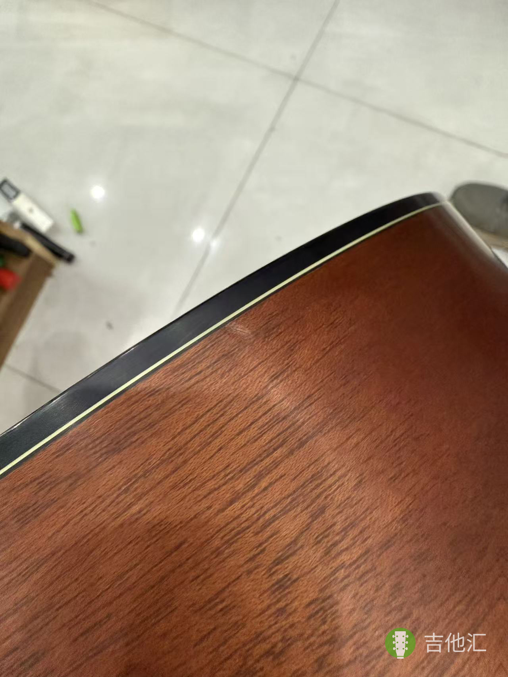 雅马哈FGX5 侧板磕碰实拍图