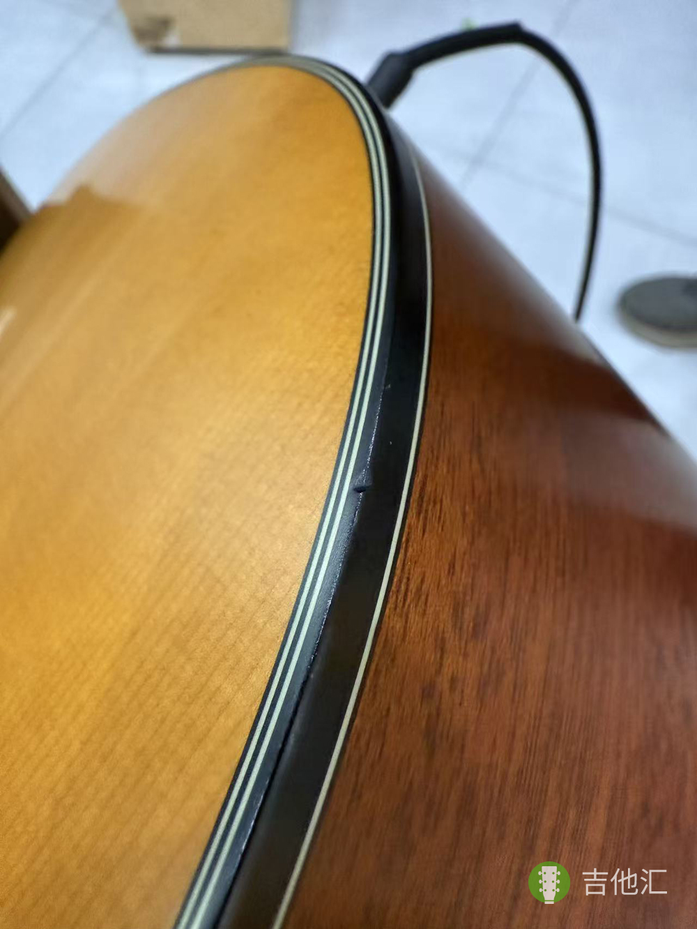 雅马哈FGX5 包边磕碰实拍图