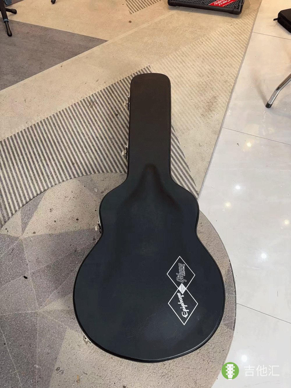 易普峰IGC 1957 SJ200 琴盒实拍图2